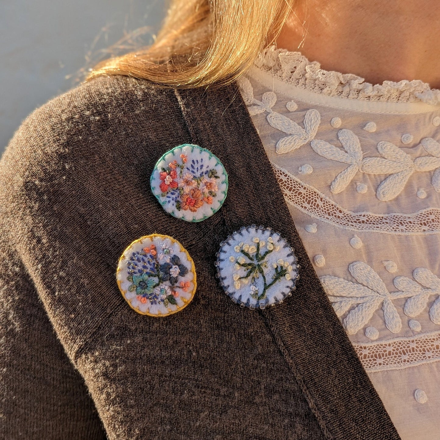 Hand Embroidered Floral Felt Brooch Pin Card~ Rose Garden lavender