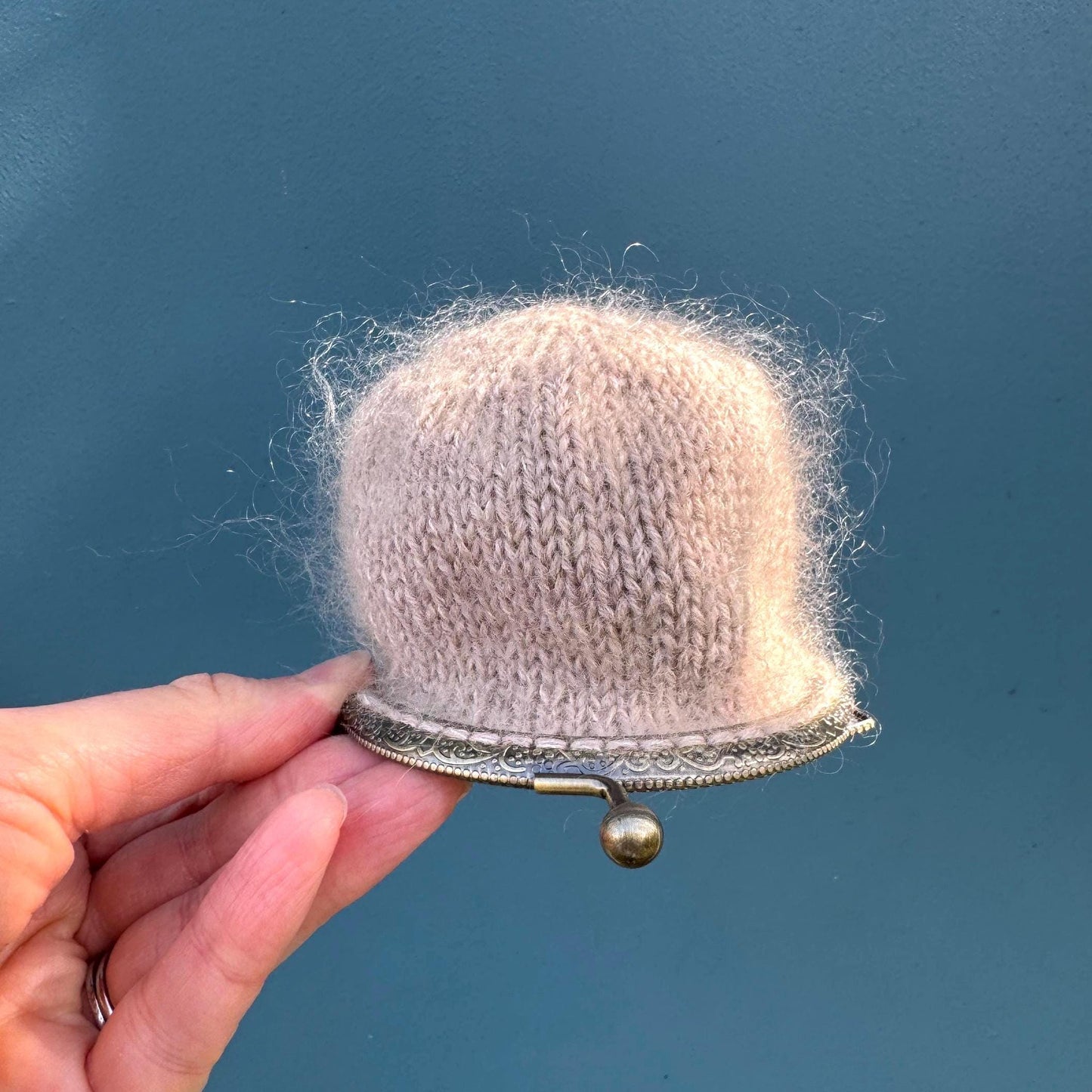 Coin purse | hand embroidered + hand knit | wildflower