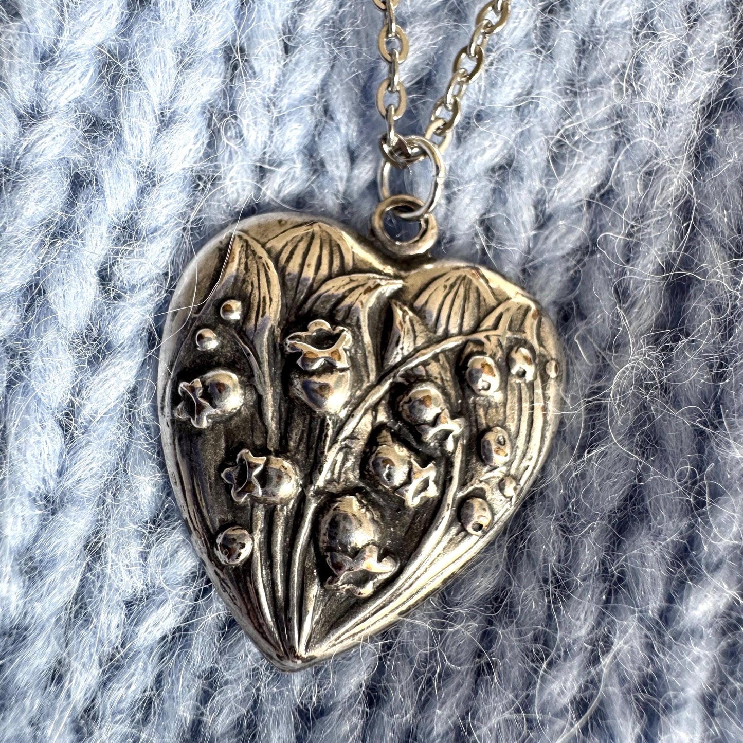 Vintage Heart Pendant Necklace | lily of the valley floral