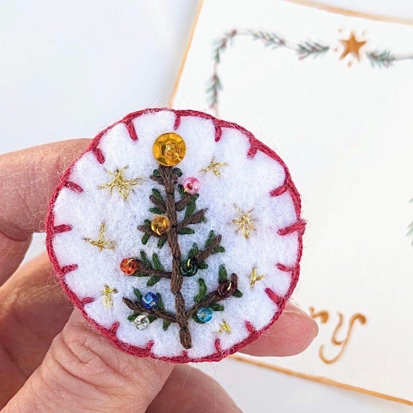 Sparkly Christmas Tree Brooch - hand embroidered felt brooch