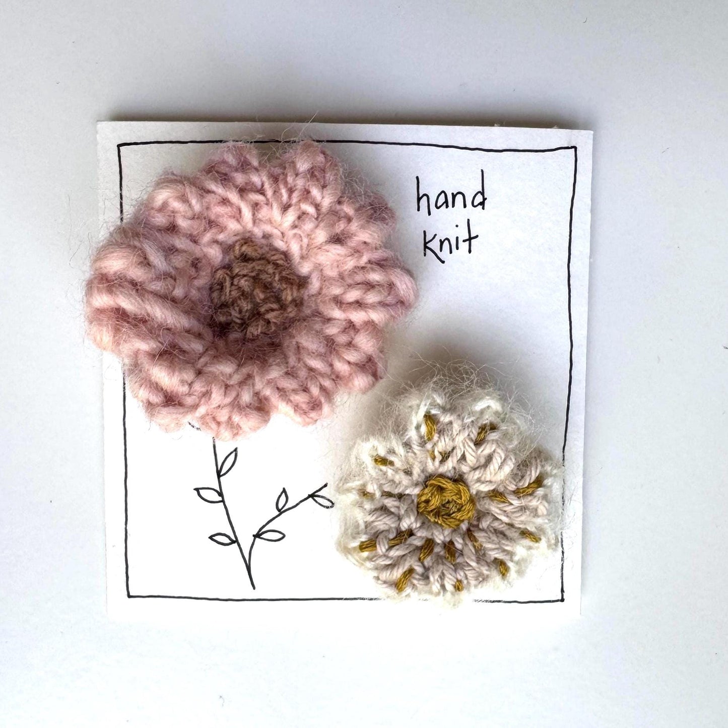 hand knit brooch set- flowers pink and embroidered champagne