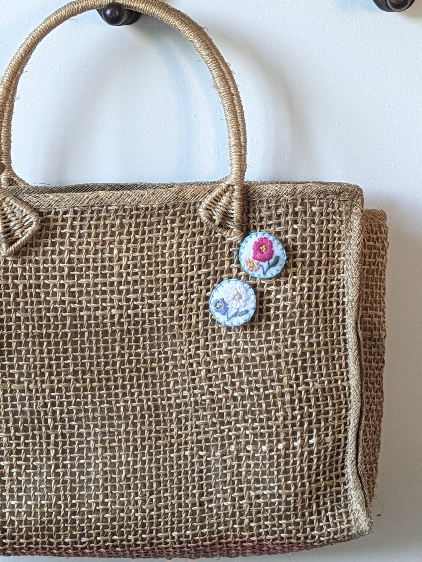 Hand Embroidered Felt Brooch Pin - Pink Blossoms