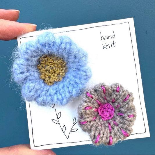 Hand Knit Brooch Set | Flowers Blue and Beige