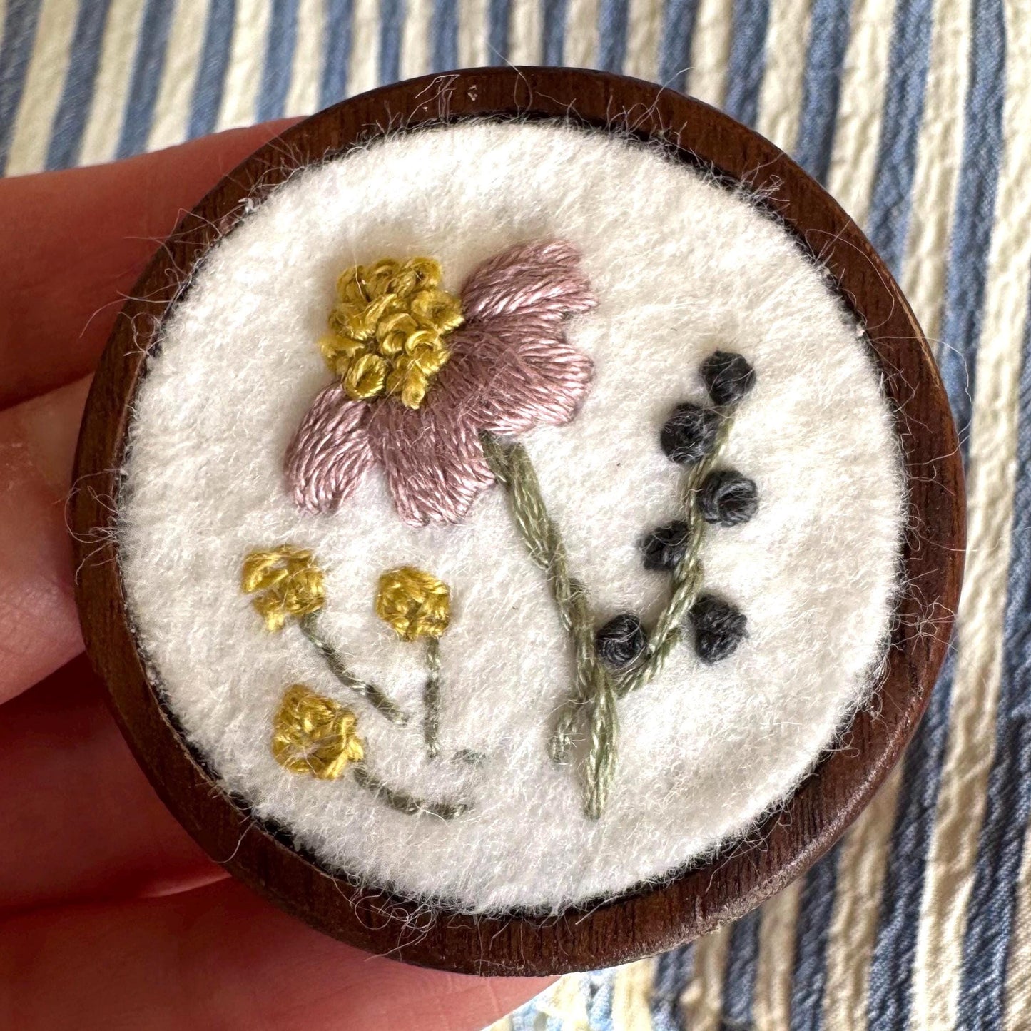 Hand Embroidered Floral Felt Brooch Pin ~ wood backing