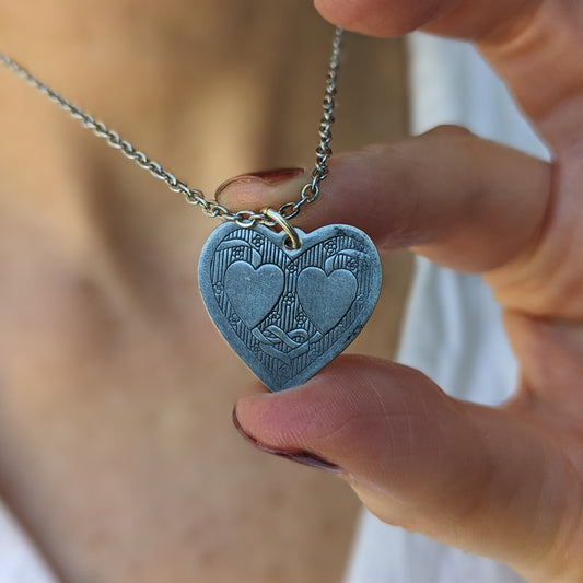 Vintage Heart Pendant Necklace | two hearts