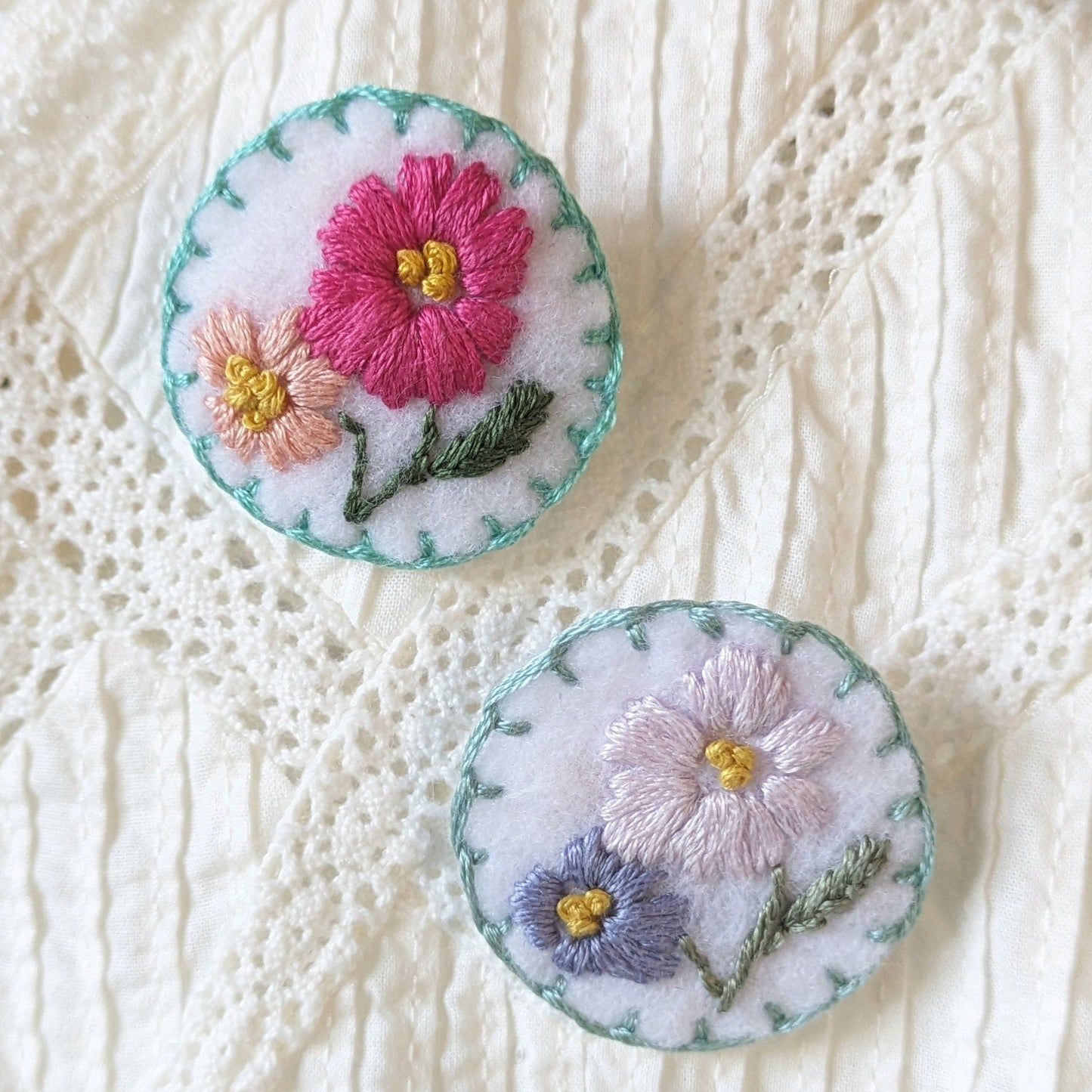 Hand Embroidered Felt Brooch Pin - hot pink flower